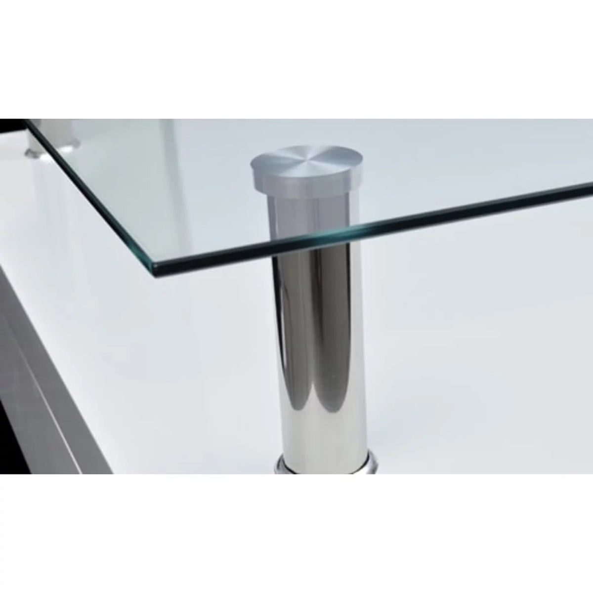 White Glass Coffee Table T951