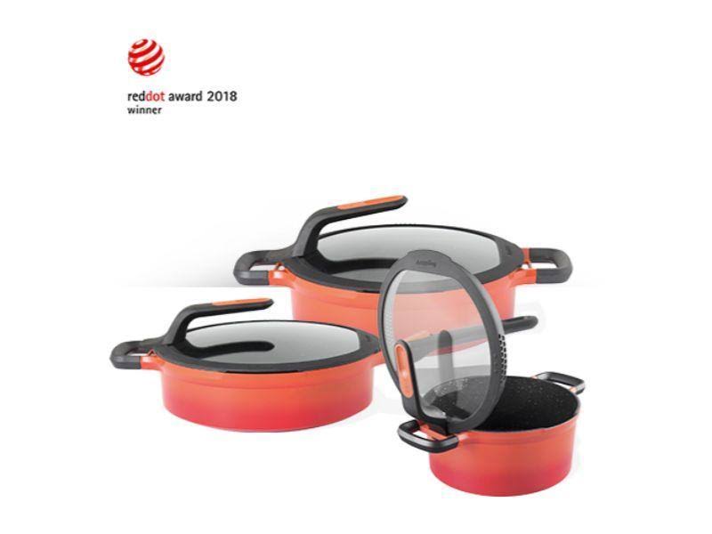 9.5x22 Cast Aluminum Non-Stick Covered Saute Pan P891