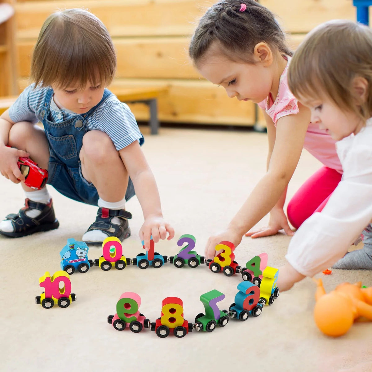 Wooden Magnetic Train Building Blocks Puzzle Toys K855
